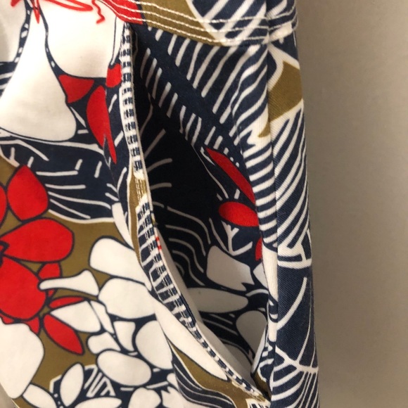 V-neck floral Womens Size Small comfy casual  wear lace tie up spaghetti straps - Picture 2 of 4